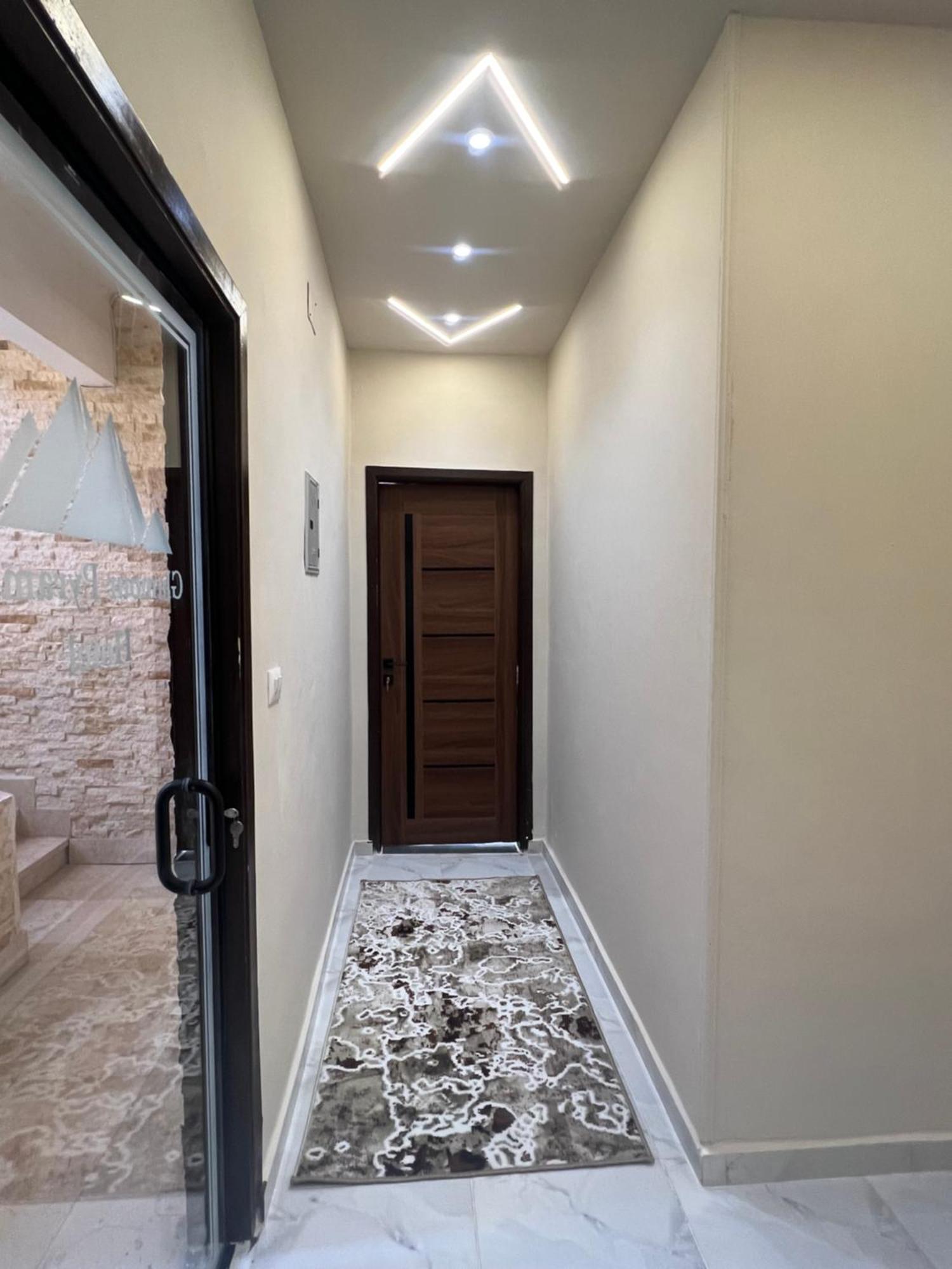 New Glamour Pyramids Hotel Kafrat al Jabal Exterior photo