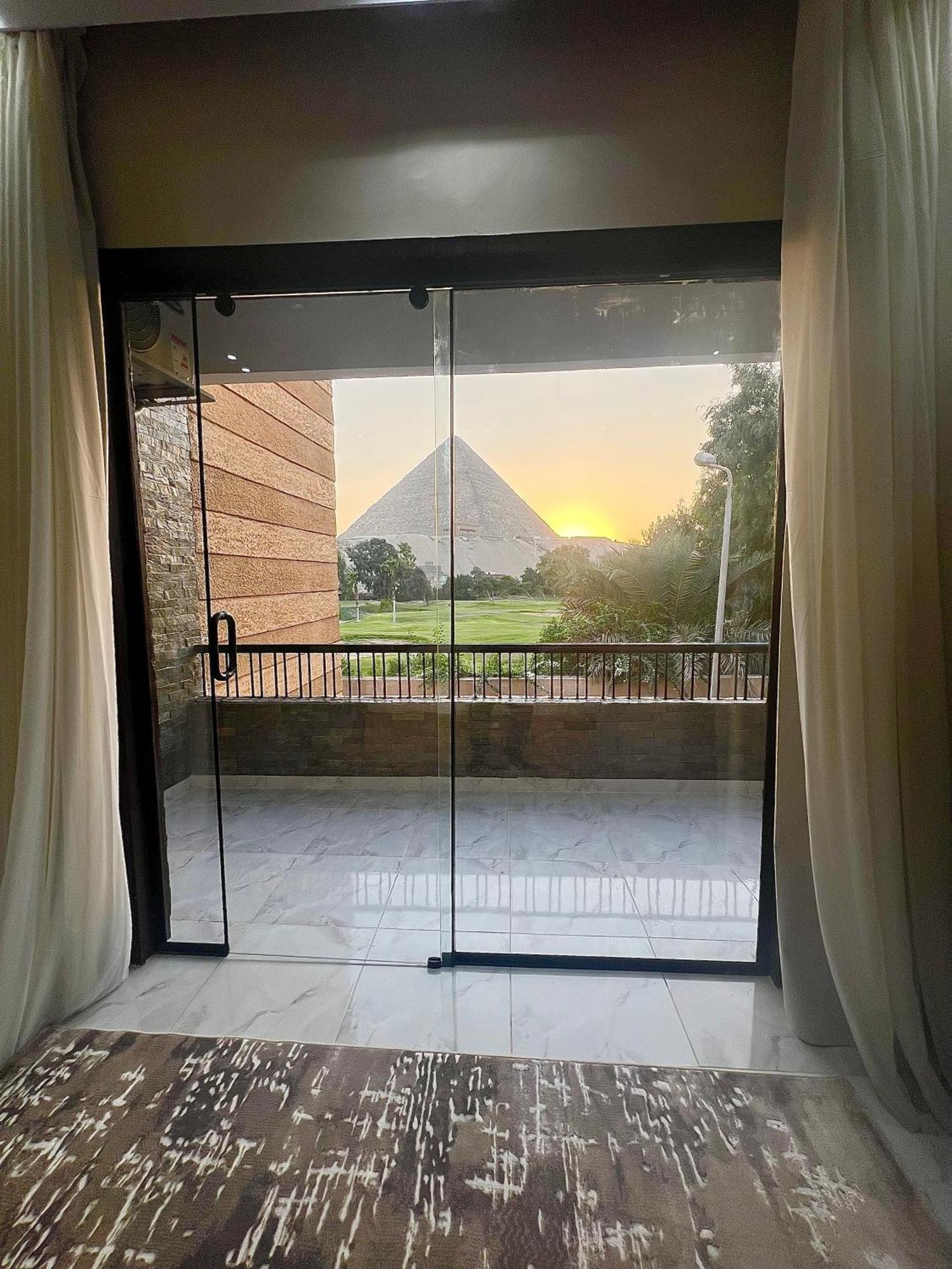 New Glamour Pyramids Hotel Kafrat al Jabal Exterior photo