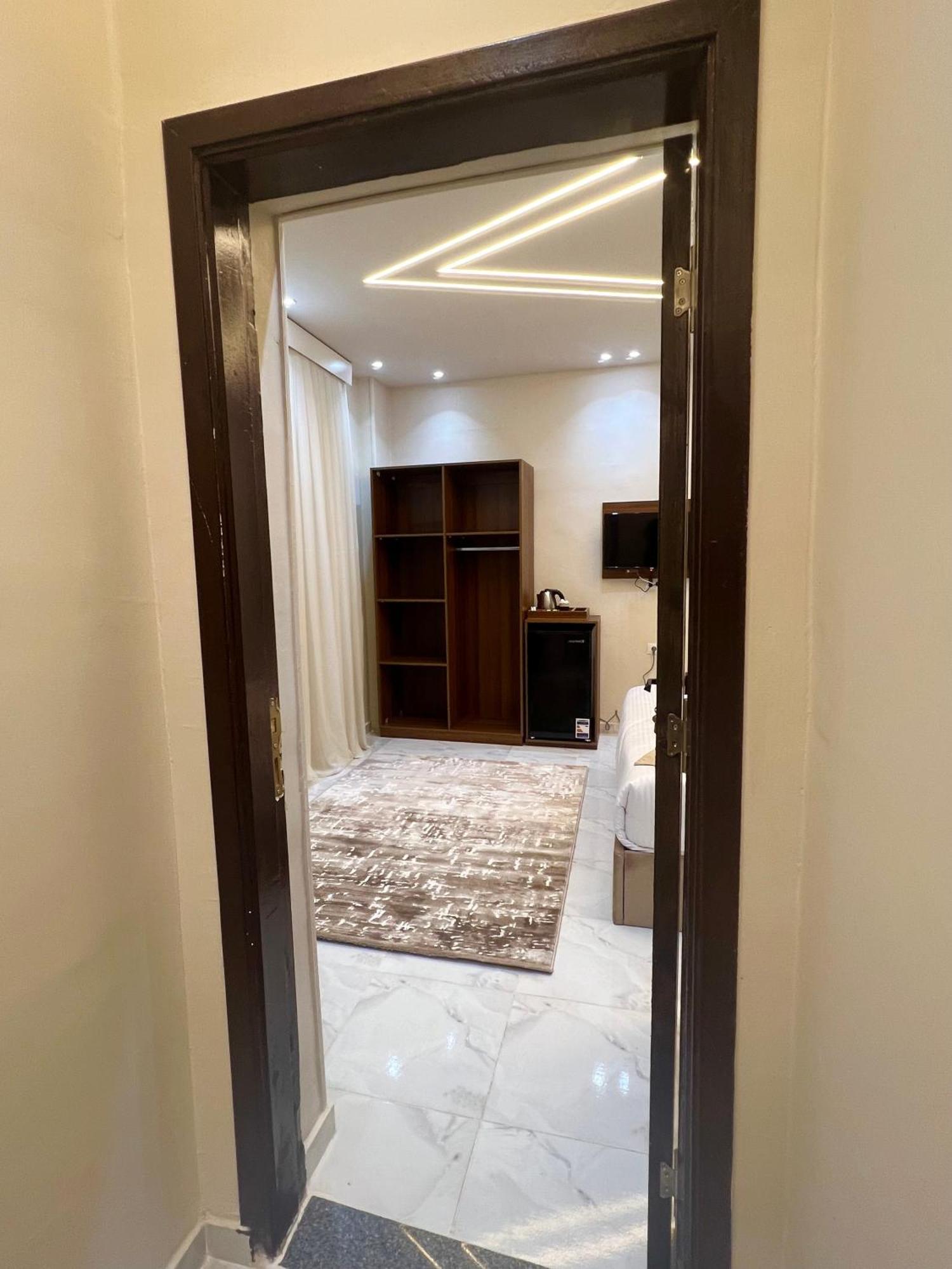 New Glamour Pyramids Hotel Kafrat al Jabal Exterior photo