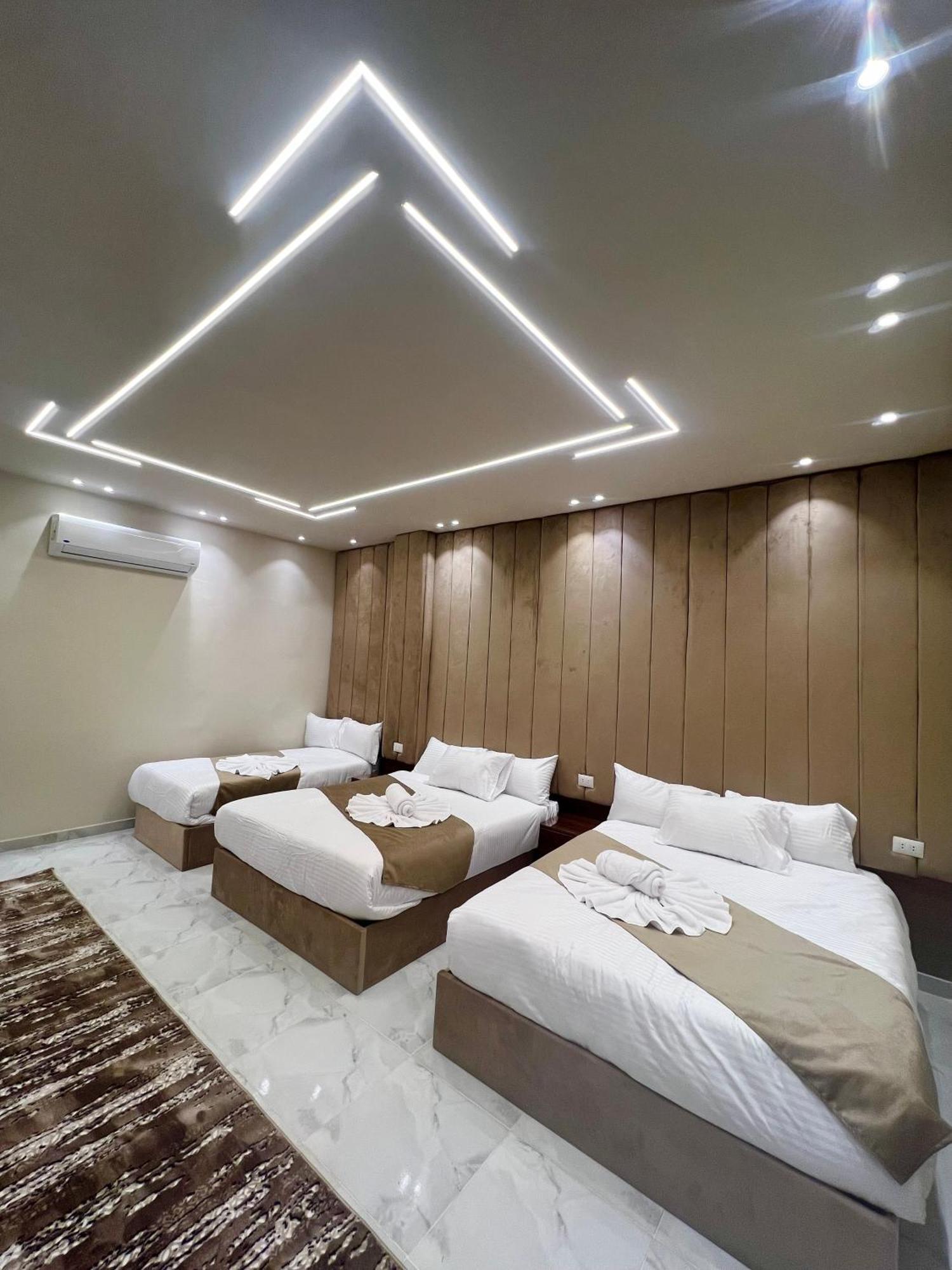 New Glamour Pyramids Hotel Kafrat al Jabal Exterior photo